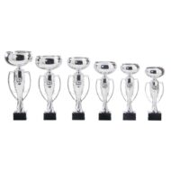 HK. 88 - Beker (28.5cm-37cm)